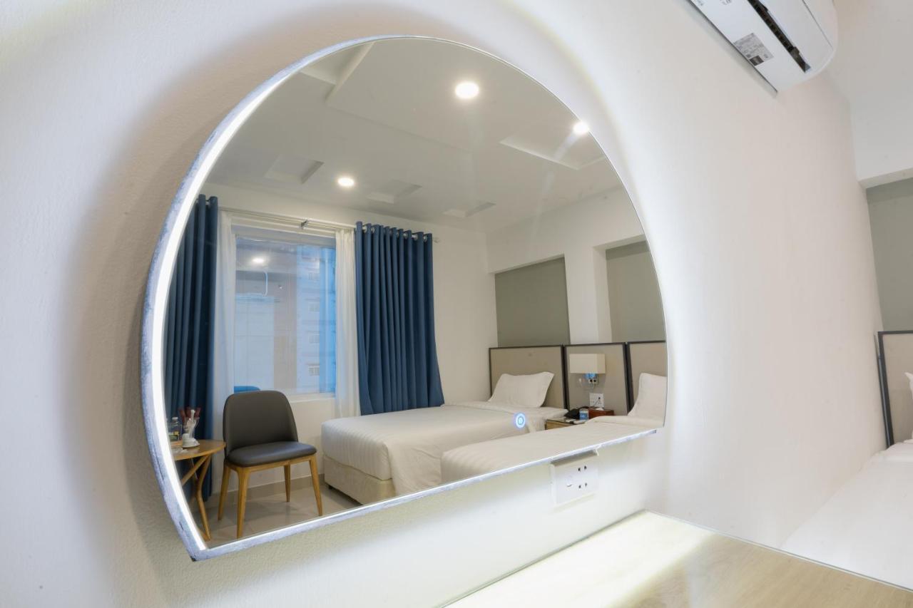 A25 Hotel - 14 Luong Huu Khanh Ho Chi Minh City Bagian luar foto