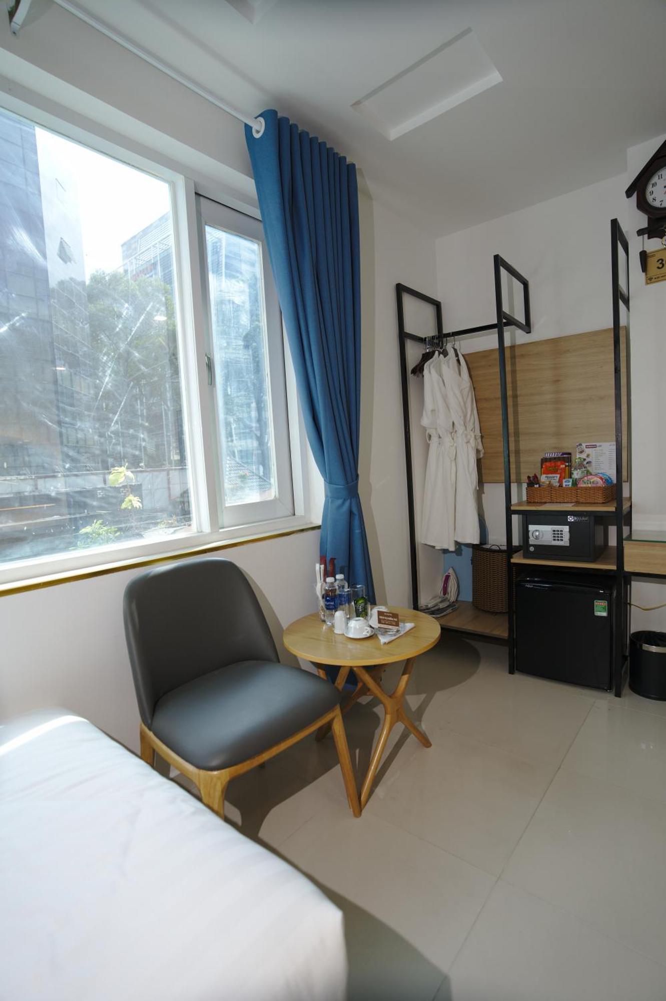A25 Hotel - 14 Luong Huu Khanh Ho Chi Minh City Bagian luar foto