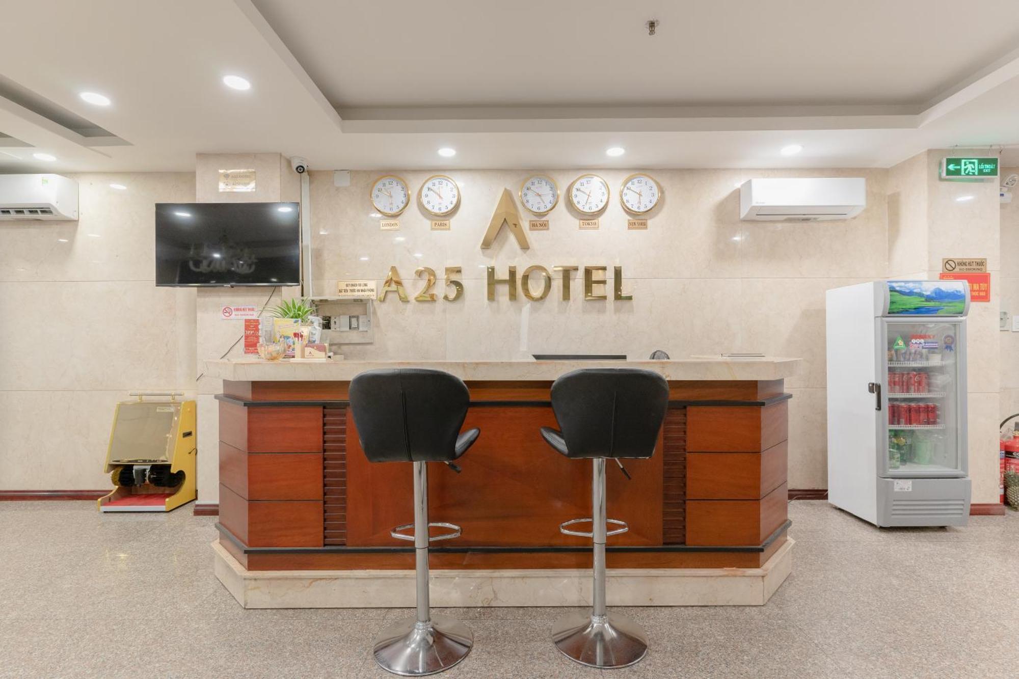 A25 Hotel - 14 Luong Huu Khanh Ho Chi Minh City Bagian luar foto